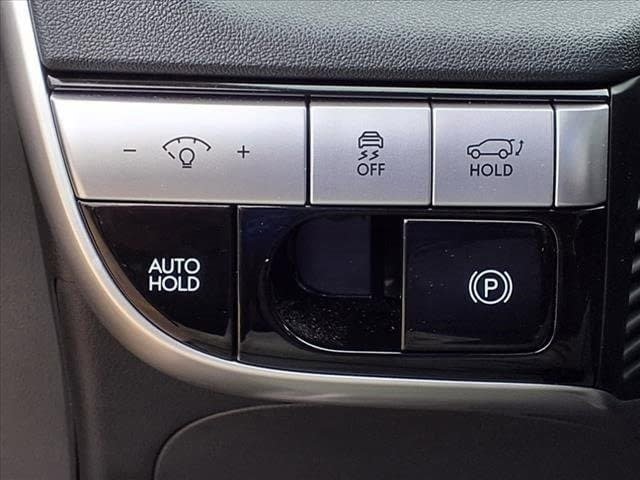 Used 2024 Hyundai Ioniq 5 SEL image 14