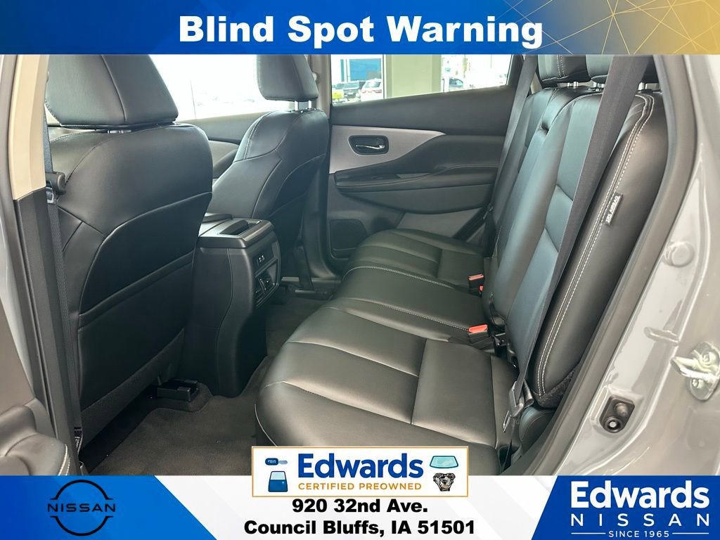 Used 2024 Nissan Murano SV w/ SV Midnight Edition Package AWD/4WD image 13