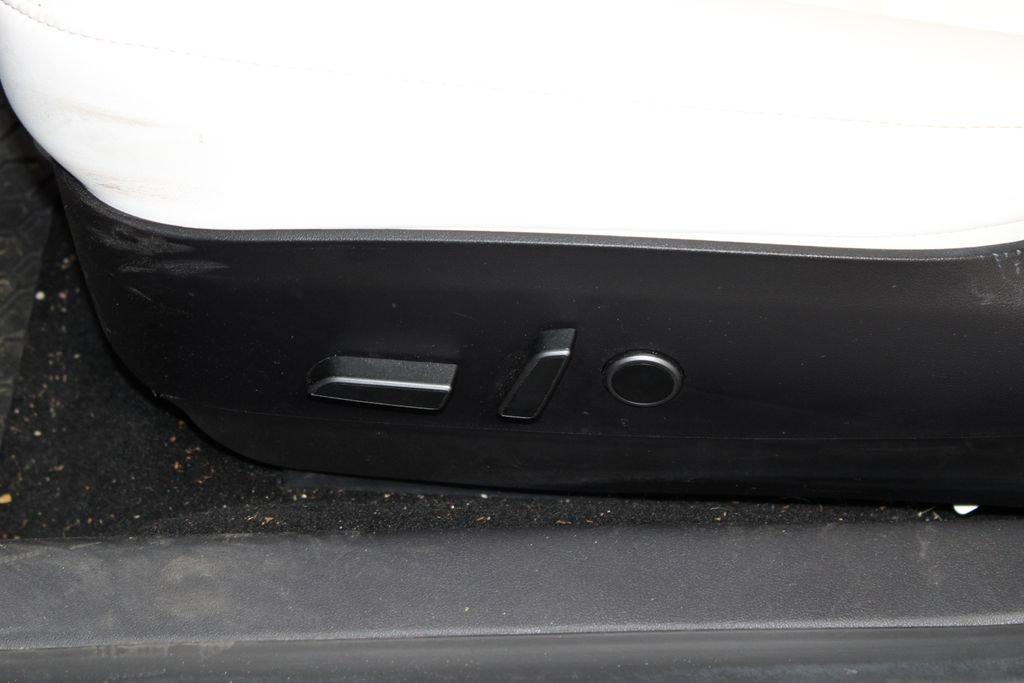 Used 2021 Tesla Model 3 Standard Range Plus RWD image 14