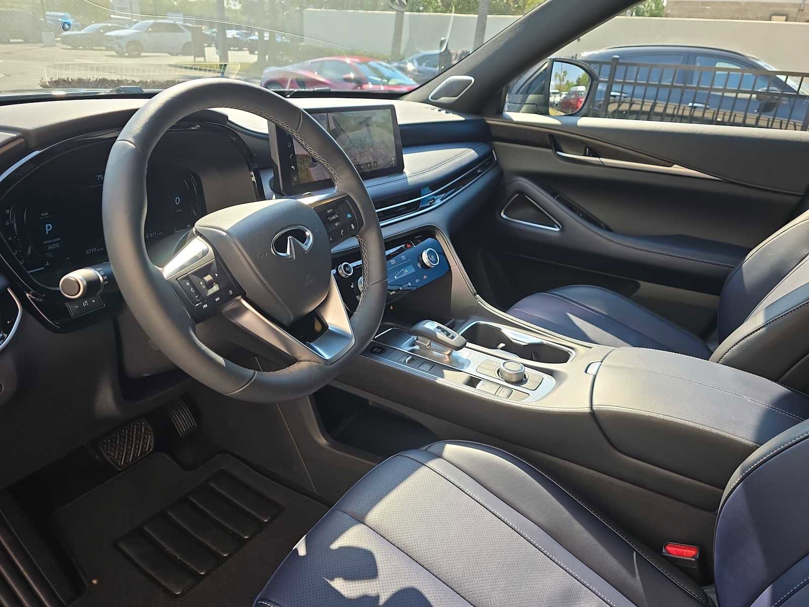 Certified 2026 INFINITI QX60 Sport w/ Dark Cargo Package image 17