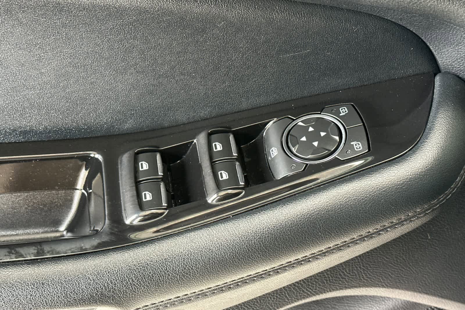 Used 2019 Ford Edge SEL w/ Equipment Group 201A image 13
