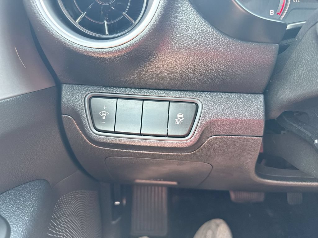 Used 2022 Kia Forte Sedan FWD image 18