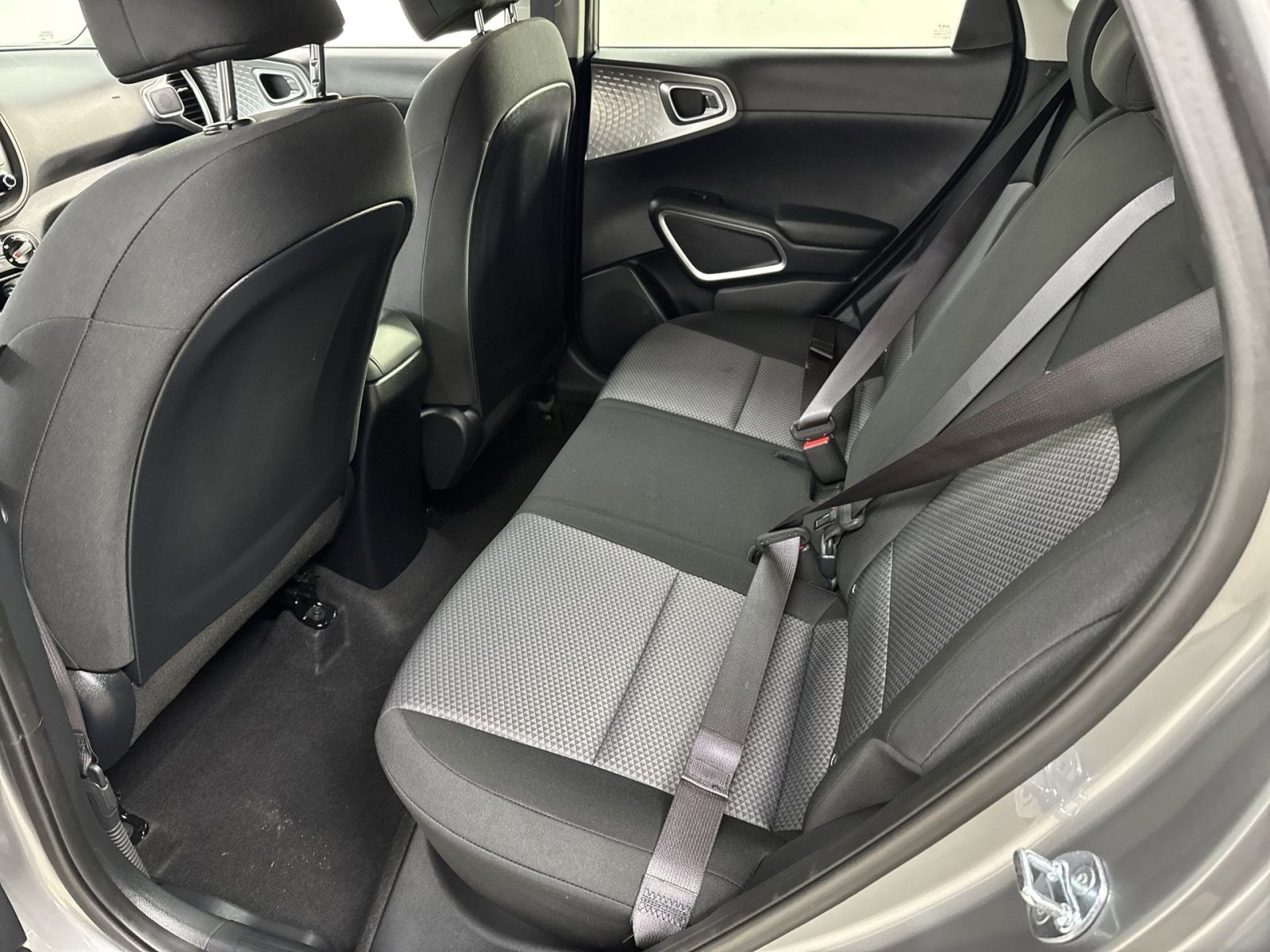 Used 2024 Kia Soul LX w/ Option Group 015 image 28