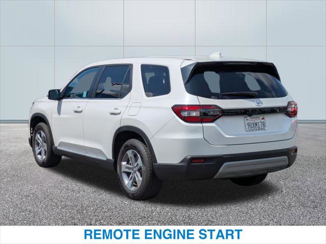 Certified 2025 Honda Pilot EX-L image 9