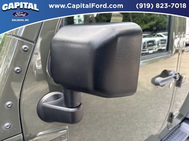 Used 2015 Jeep Wrangler Unlimited Sport w/ Quick Order Package 24S AWD/4WD image 12
