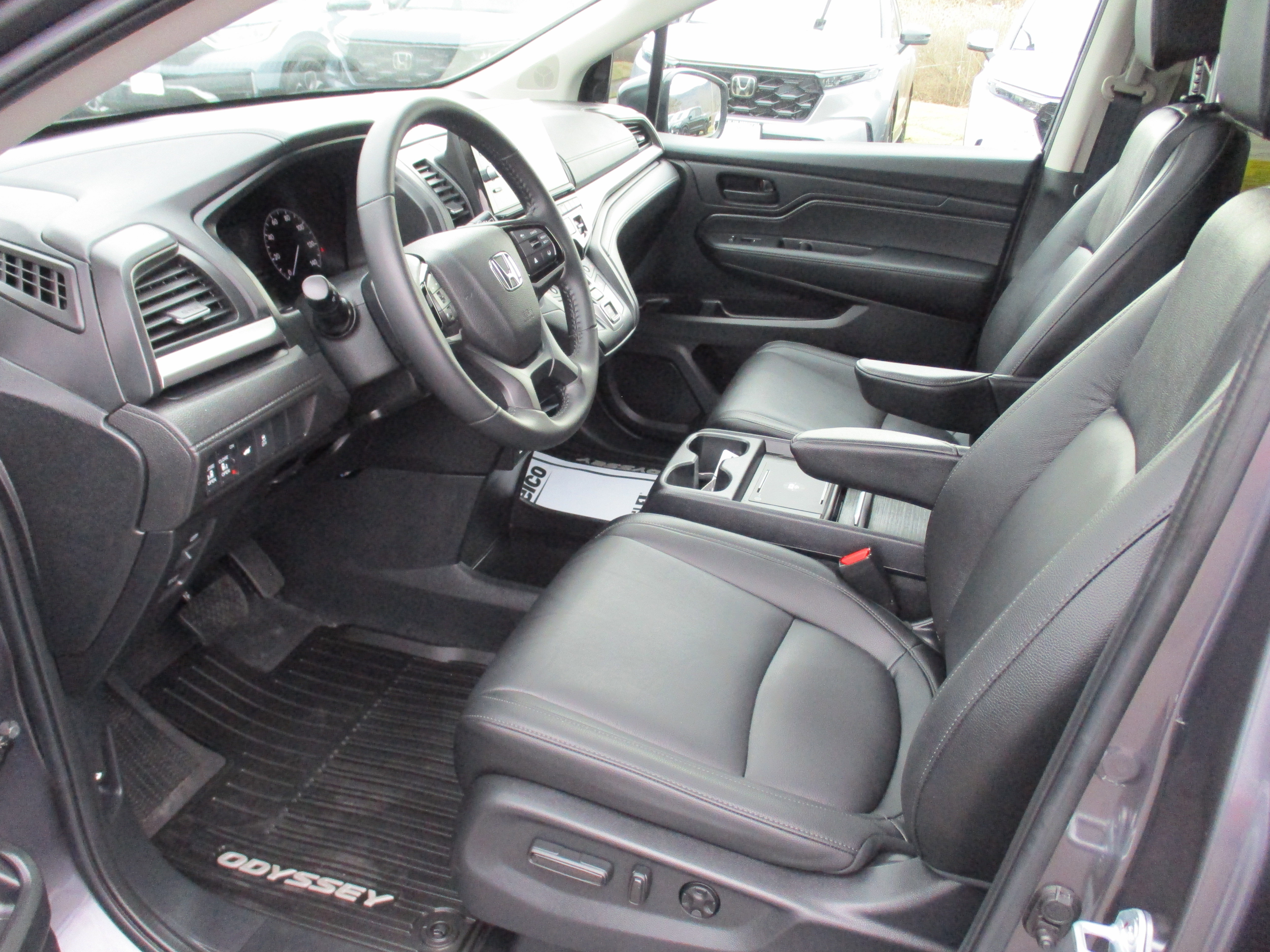 Certified 2025 Honda Odyssey EX-L image 12