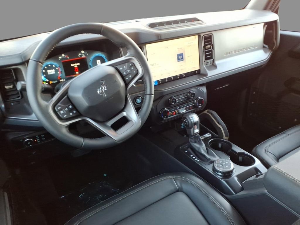 New 2025 Ford Bronco Badlands w/ Sasquatch Package image 6