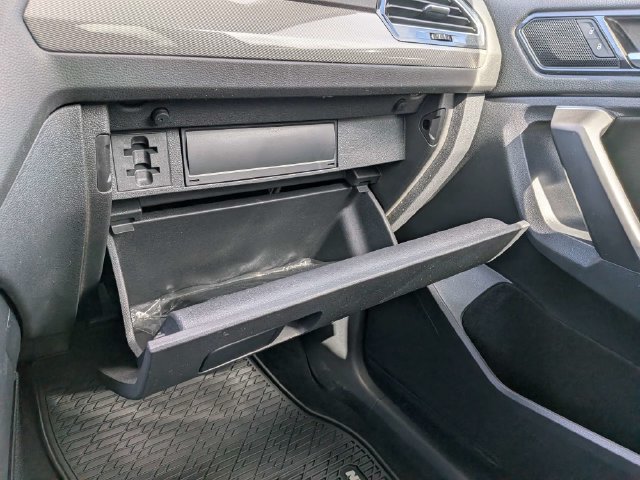 Used 2023 Volkswagen Tiguan SE FWD image 26