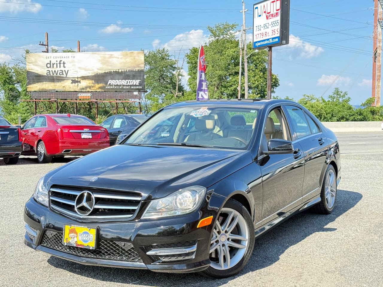 Used 2014 Mercedes-Benz C 300 4MATIC Sedan w/ Premium 1 Package image 83