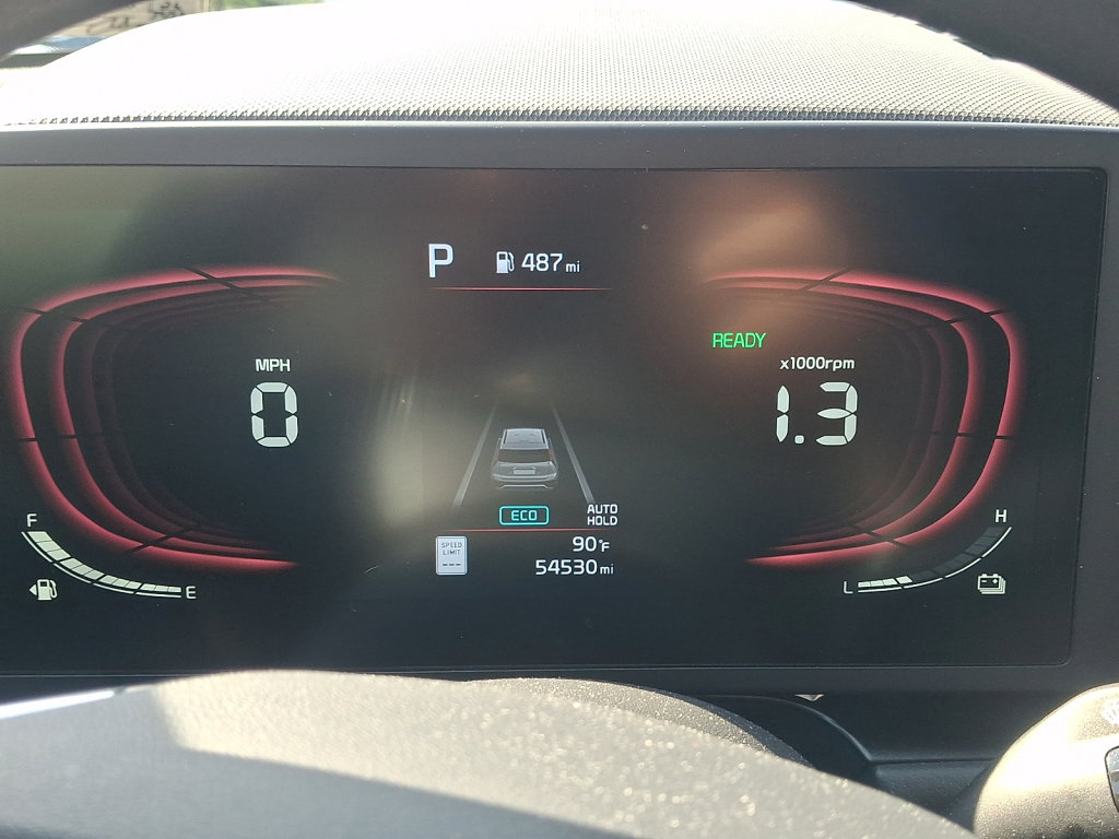 Used 2023 Kia Niro LX FWD image 32