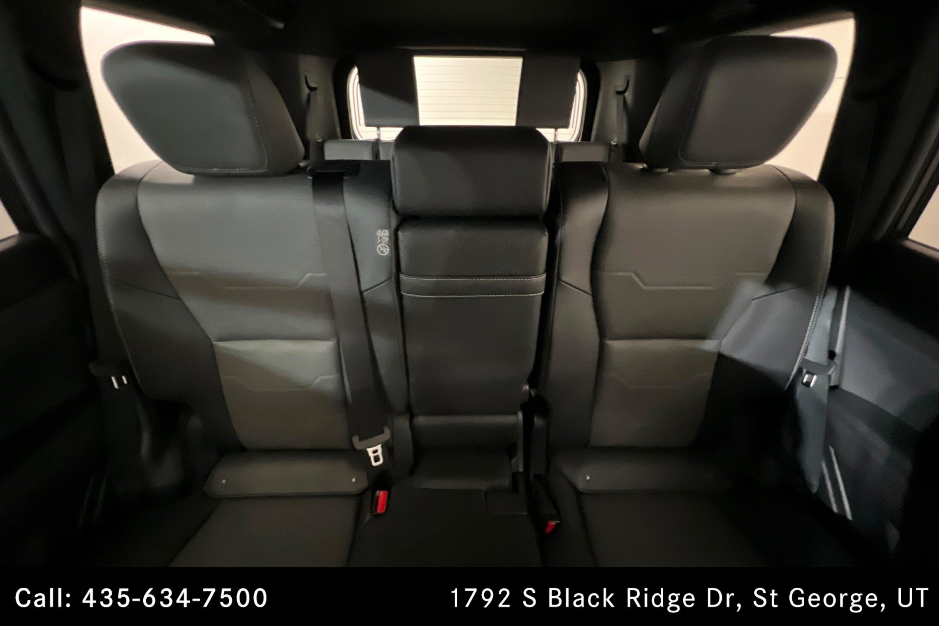 Used 2024 Lexus GX 550 w/ Accessory Package (Z1) AWD/4WD image 26