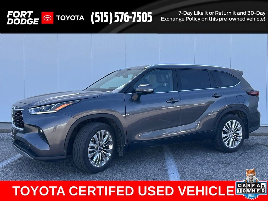 Used 2024 Toyota Highlander Platinum AWD/4WD image 1
