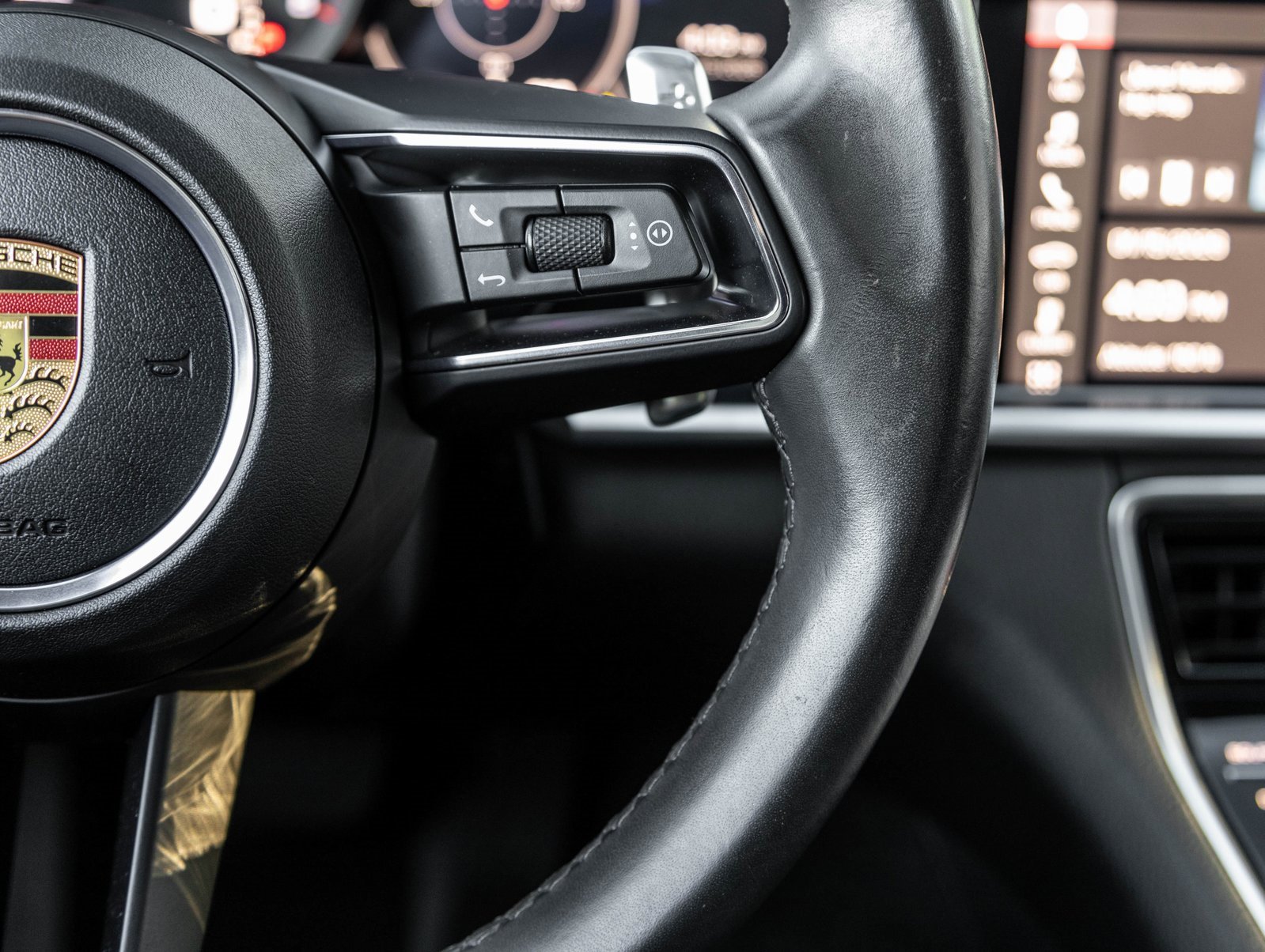 Certified 2021 Porsche Panamera image 16