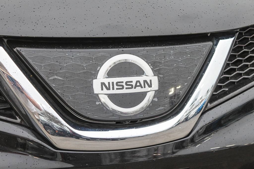Used 2019 Nissan Rogue Sport SL image 6
