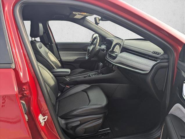 Used 2024 Jeep Compass Latitude image 20