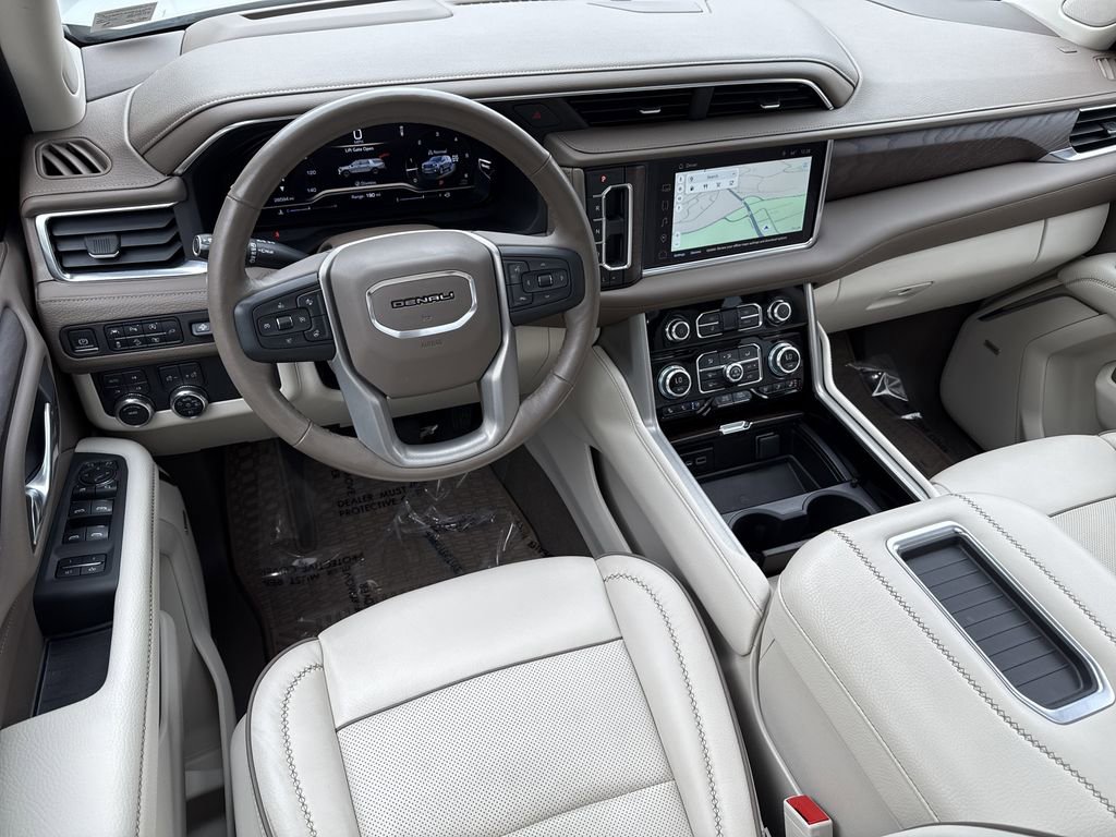 Used 2022 GMC Yukon Denali image 9