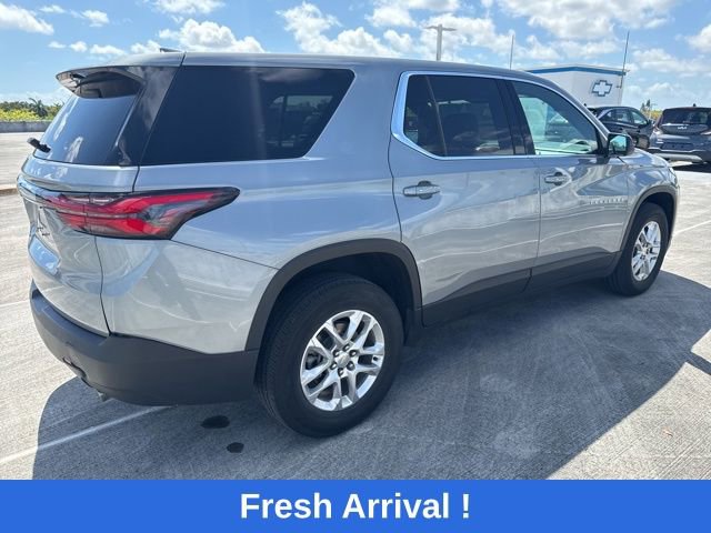 Used 2023 Chevrolet Traverse LS FWD image 13