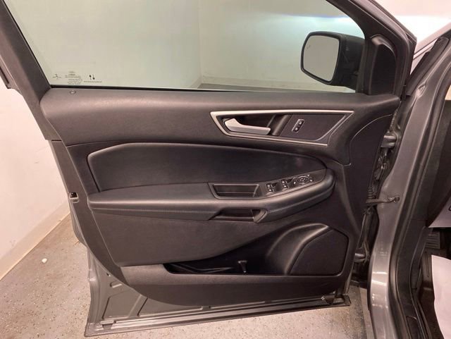 Used 2021 Ford Edge SEL w/ Convenience Package AWD/4WD image 18