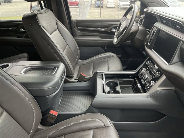 Used 2022 GMC Yukon Denali image 13