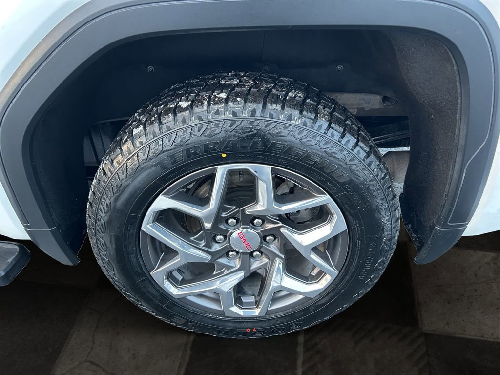 Certified 2023 GMC Sierra 1500 SLT image 10