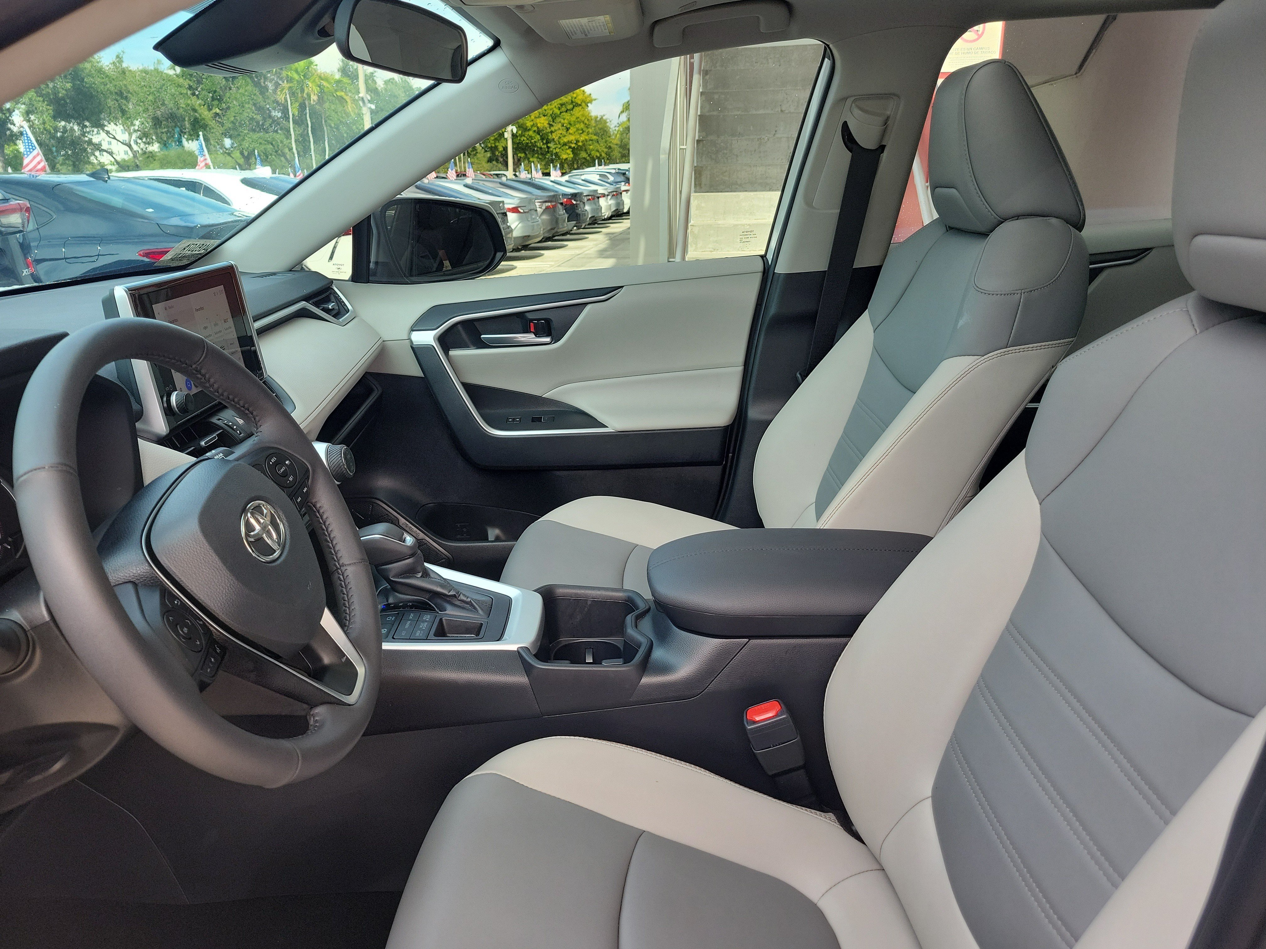 Certified 2024 Toyota RAV4 XLE Premium AWD/4WD image 23