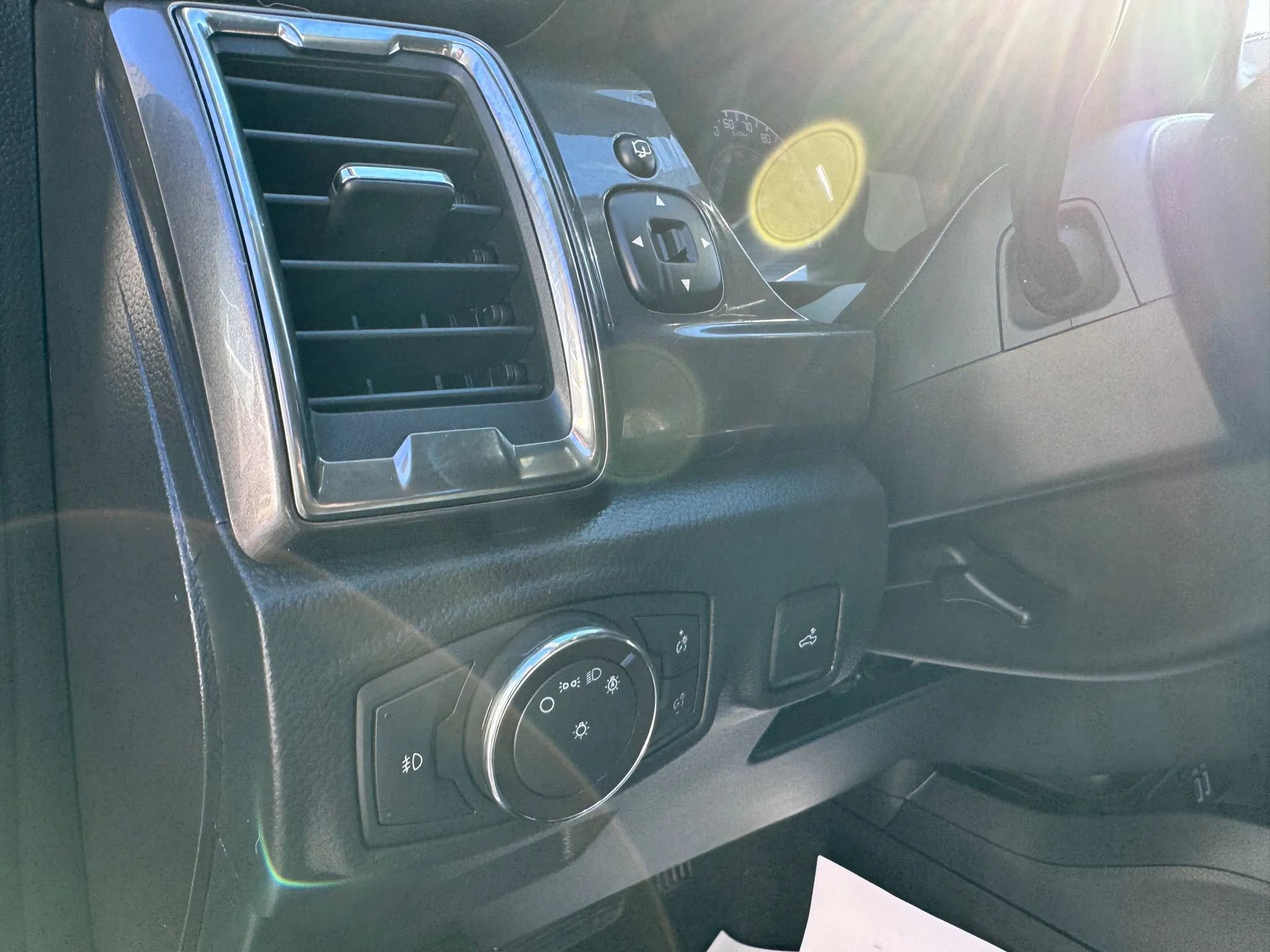 Used 2019 Ford Ranger Lariat w/ Equipment Group 501A Mid image 23