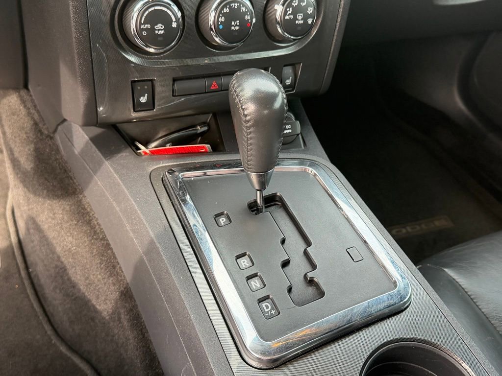 Used 2013 Dodge Challenger SXT Plus image 22