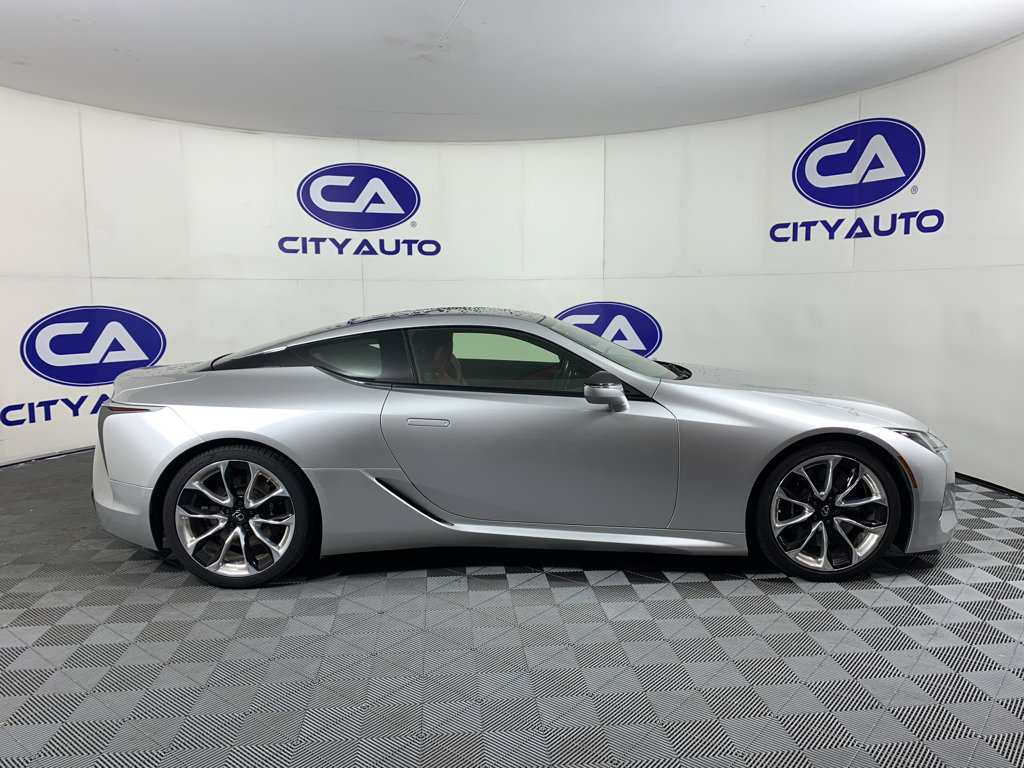 Used 2018 Lexus LC 500 Coupe w/ Sport Package RWD image 2