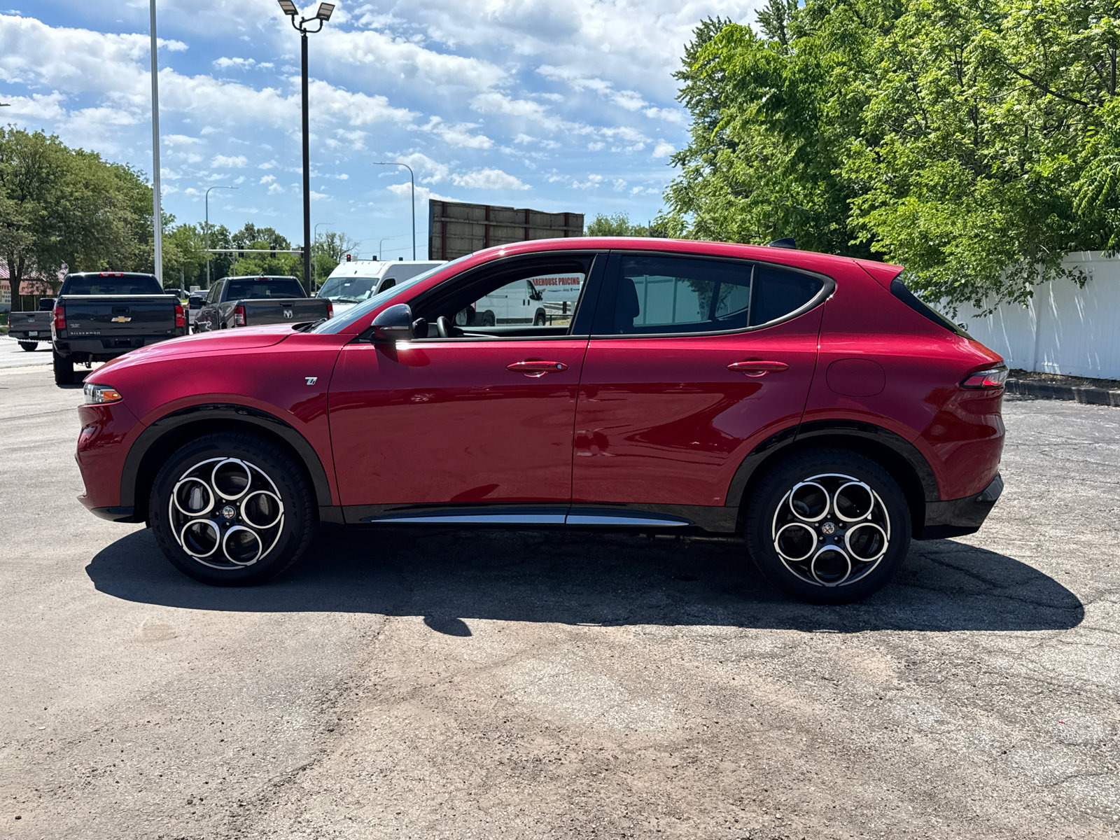 Used 2024 Alfa Romeo Tonale Ti image 3