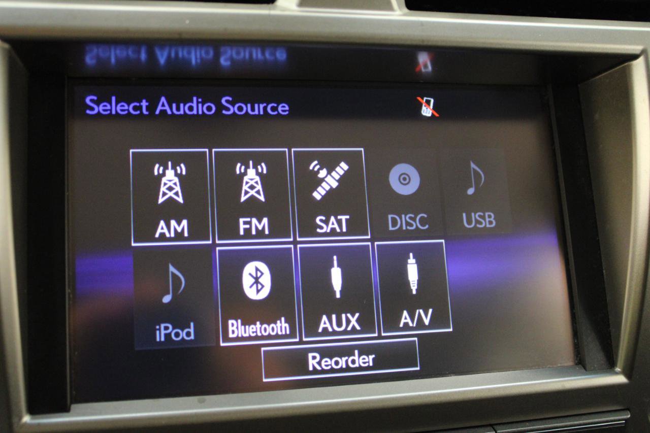 Used 2014 Lexus GX 460 w/ Premium Package image 59