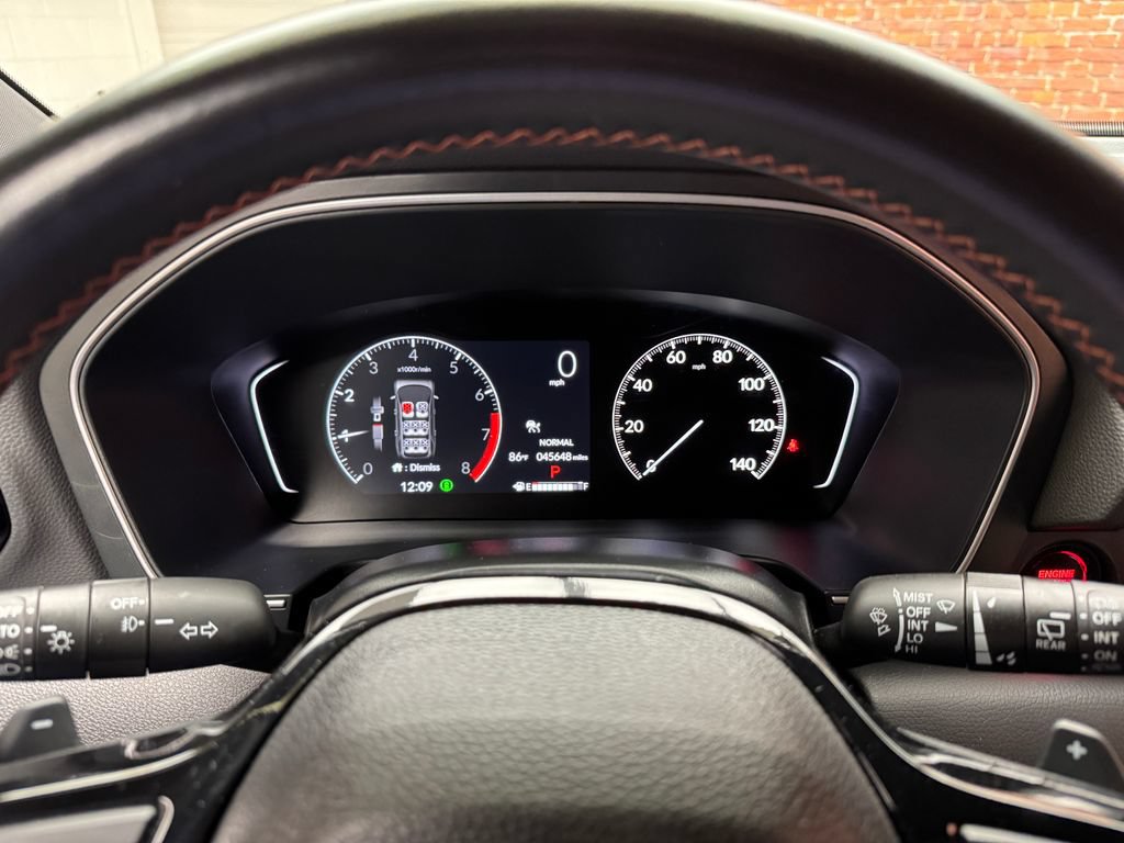 Used 2023 Honda Pilot Sport image 16