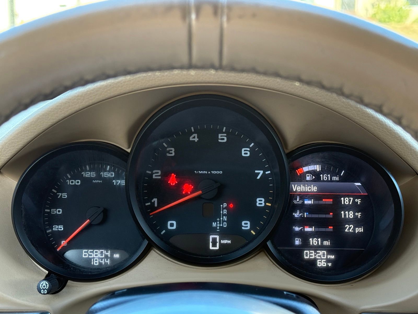 Used 2015 Porsche Boxster image 26