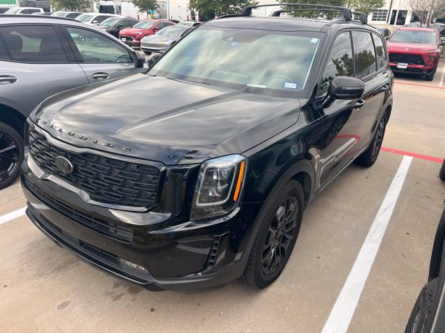 Used 2021 Kia Telluride SX w/ SX Prestige Package AWD/4WD image 2