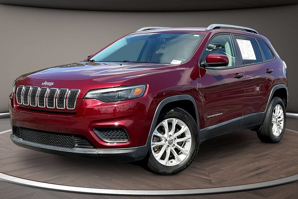 Used 2020 Jeep Cherokee Latitude FWD image 3