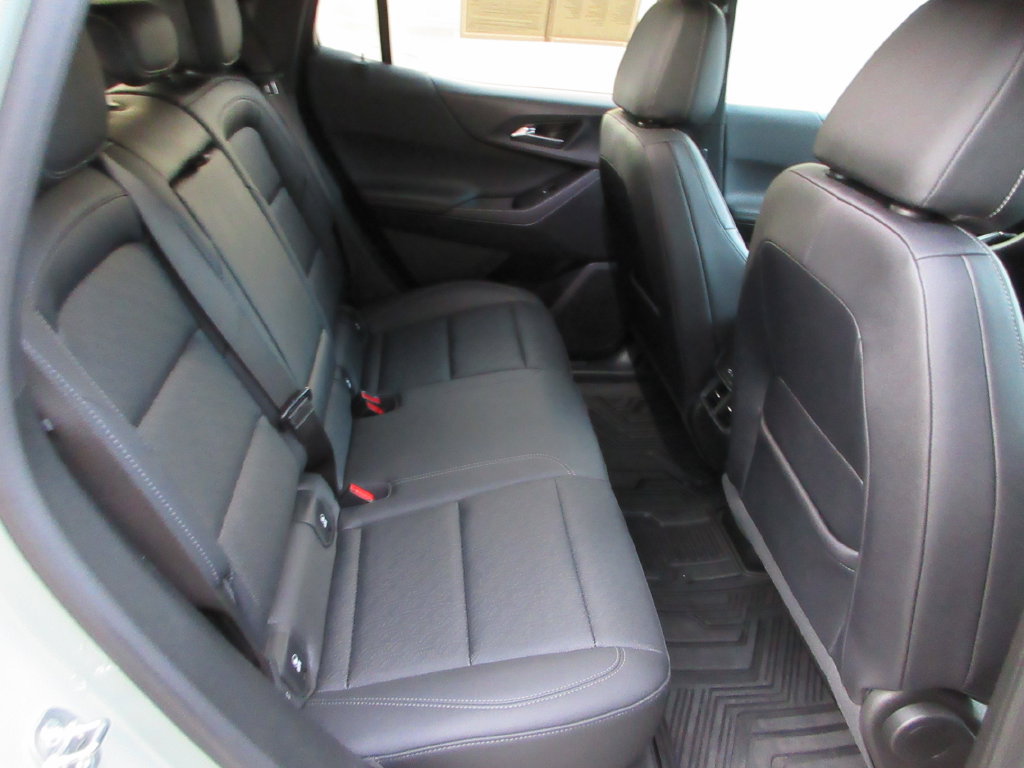 Certified 2025 Chevrolet Equinox LT w/ Convenience Package II FWD image 17