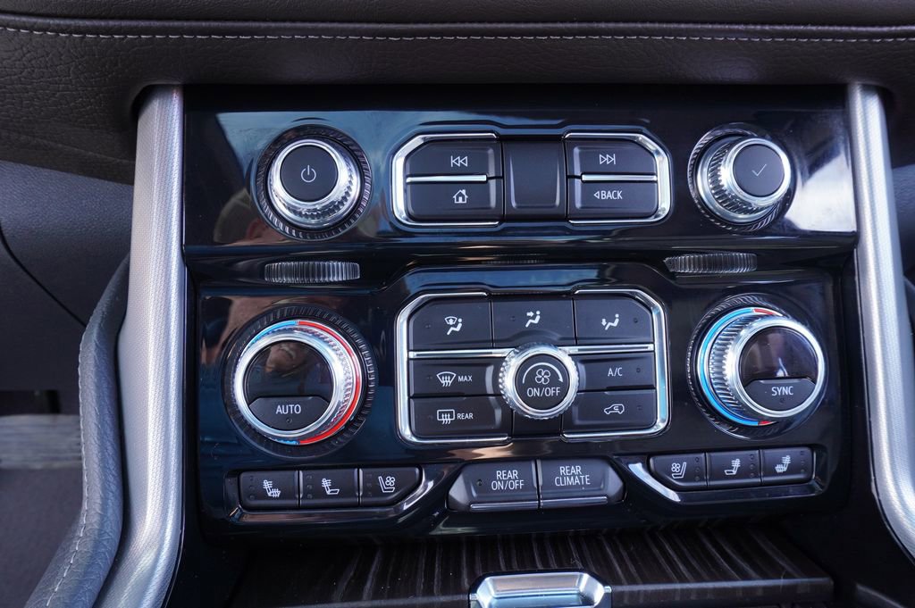 Certified 2024 GMC Yukon XL Denali image 21