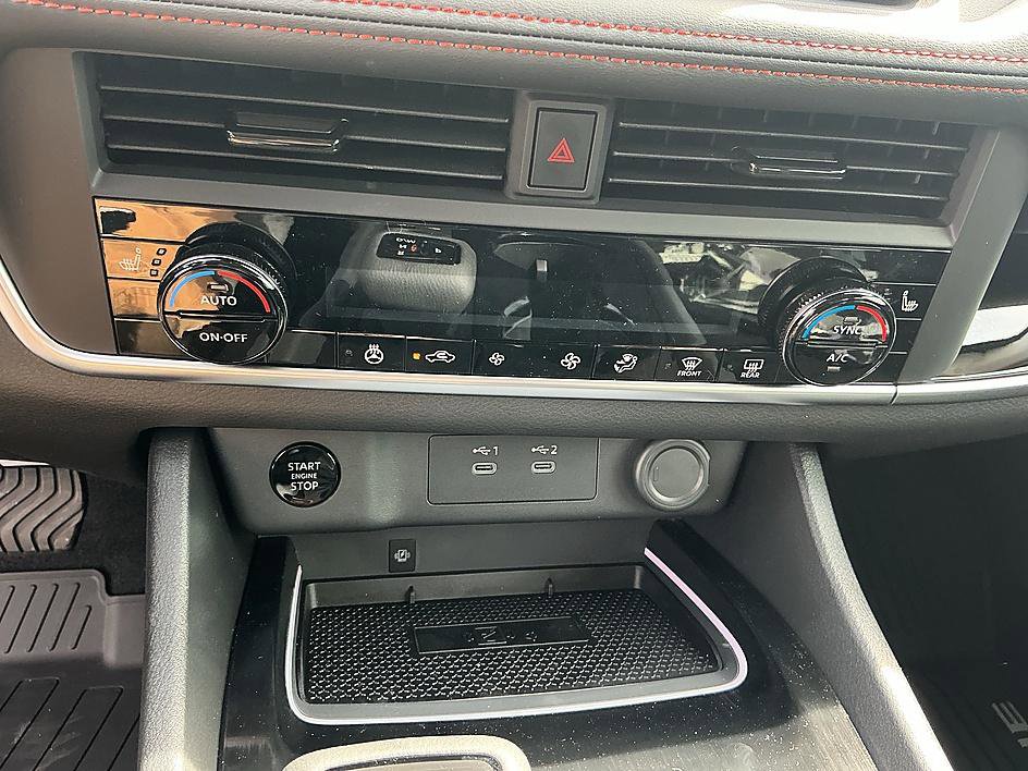 New 2026 Nissan Rogue SV image 15