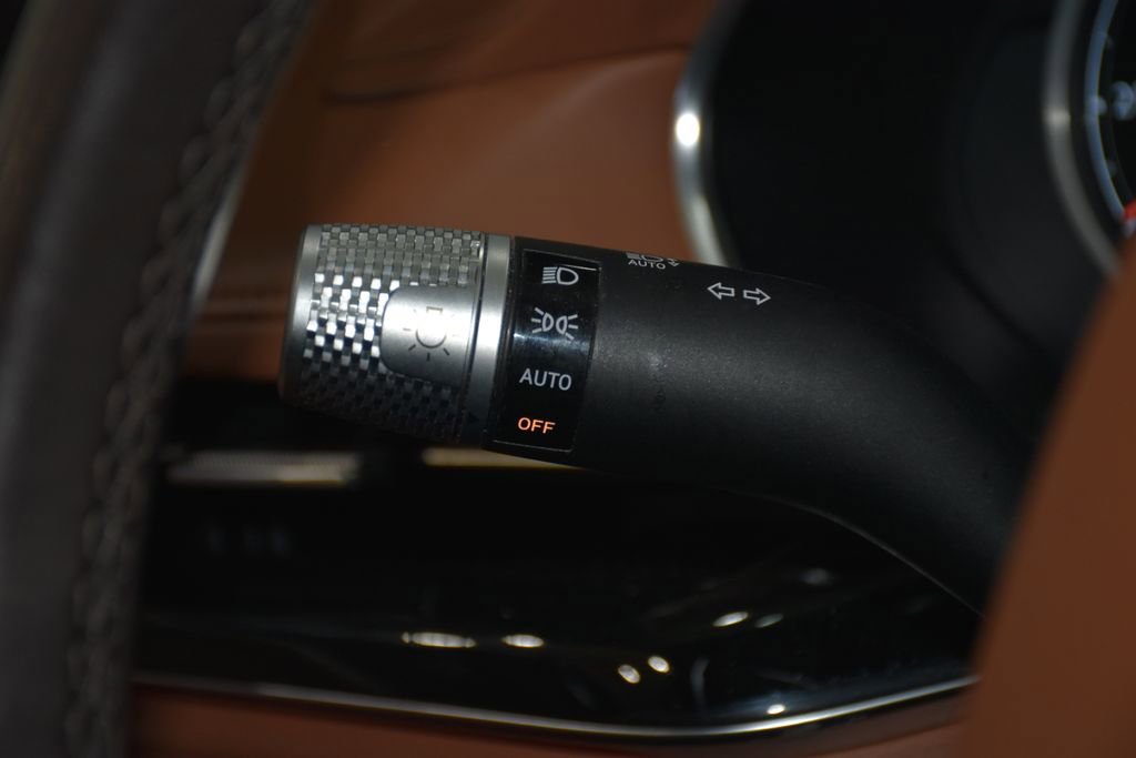 Used 2023 Genesis G80 2.5T image 9