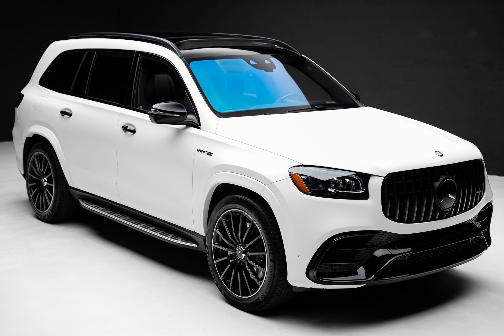 Used 2024 Mercedes-Benz GLS 63 AMG 4MATIC w/ Acoustic Comfort Package image 44