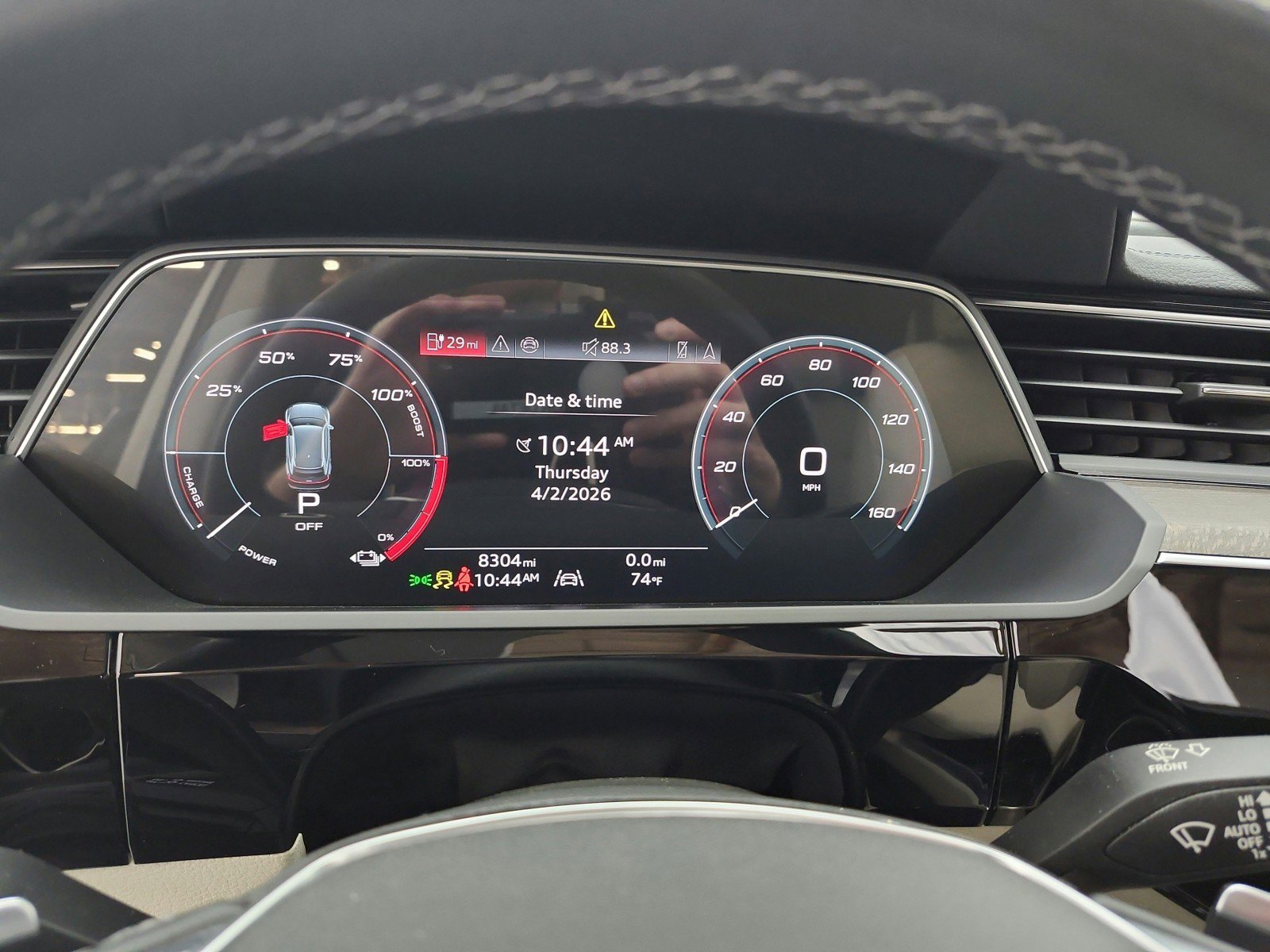 Used 2024 Audi Q8 e-tron Premium Plus w/ Premium Plus Package image 12