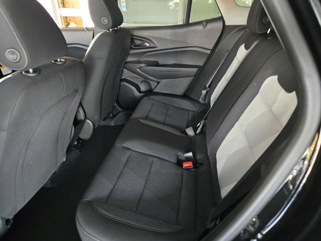New 2026 Chevrolet Trax LS w/ LS Convenience Package FWD image 14