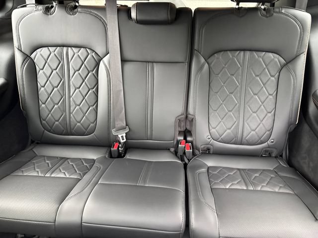 Used 2025 Jeep Grand Wagoneer Series III w/ Rear Seat Video Group 1 AWD/4WD image 20