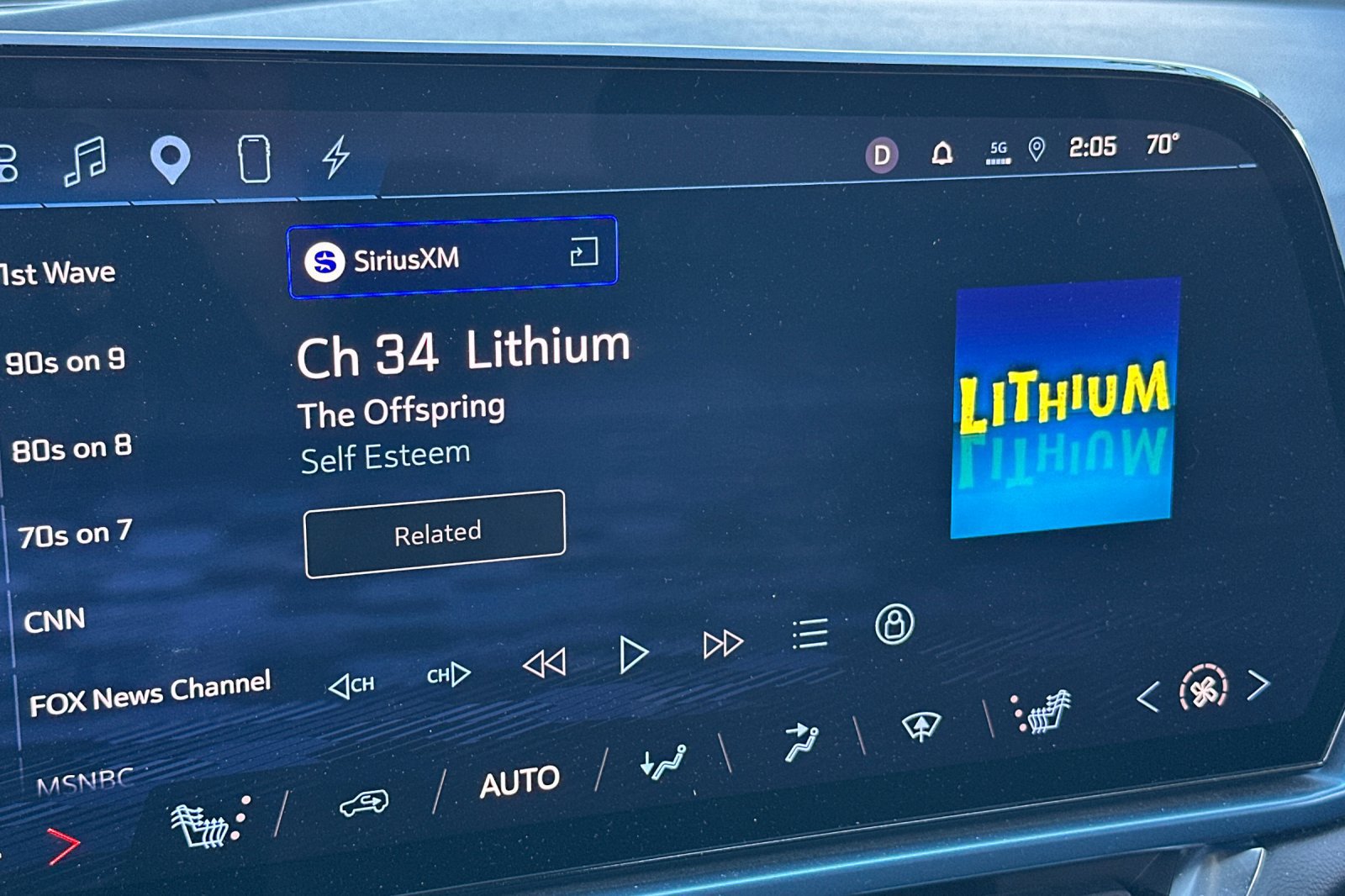 Used 2024 Chevrolet Equinox EV LT FWD image 27