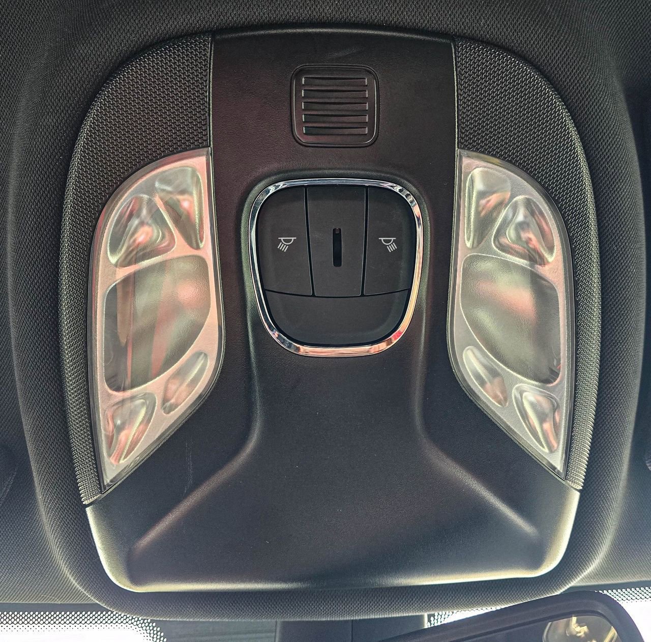 Used 2025 Jeep Compass Limited AWD/4WD image 28