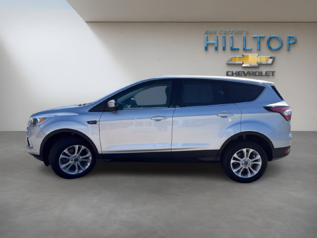 Used 2017 Ford Escape SE AWD/4WD image 9