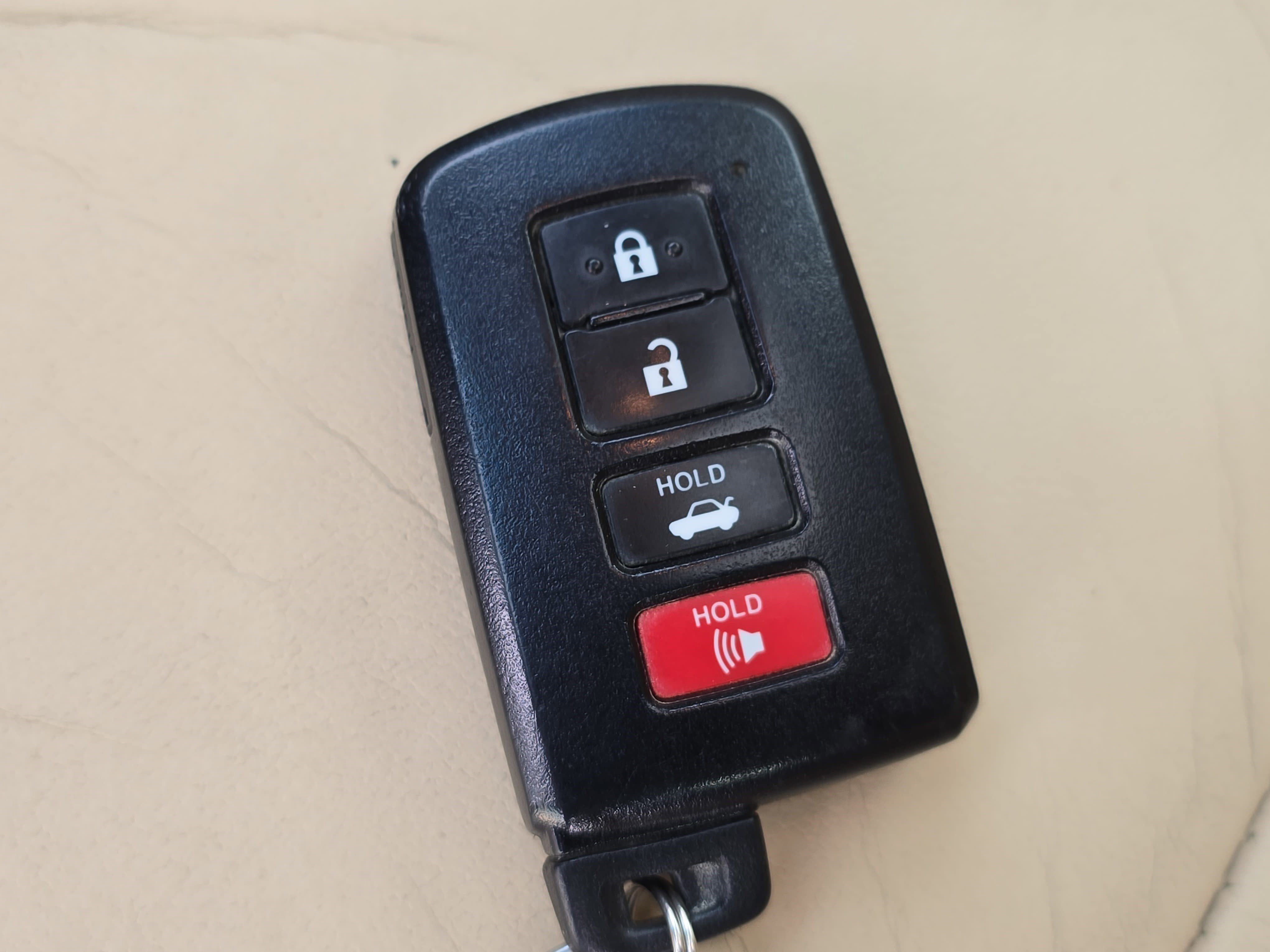 Used 2017 Toyota Camry XLE w/ Moonroof Package image 36