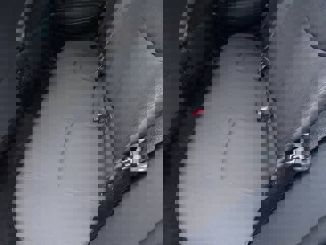 Certified 2025 Toyota Corolla Cross LE image 18