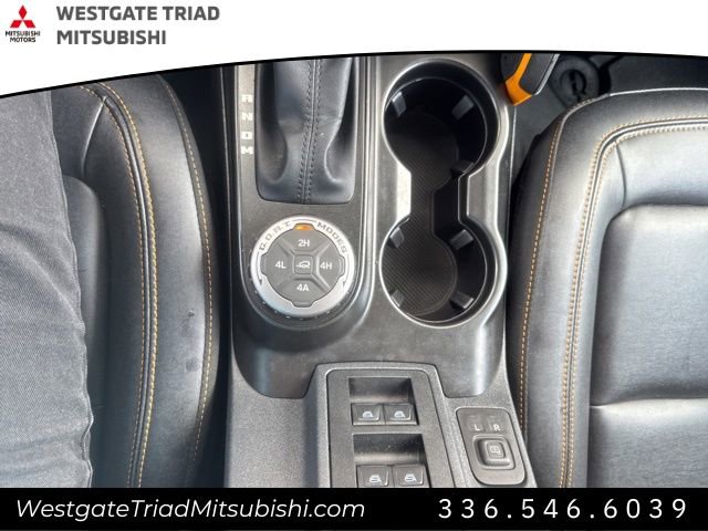 Used 2023 Ford Bronco Badlands image 22