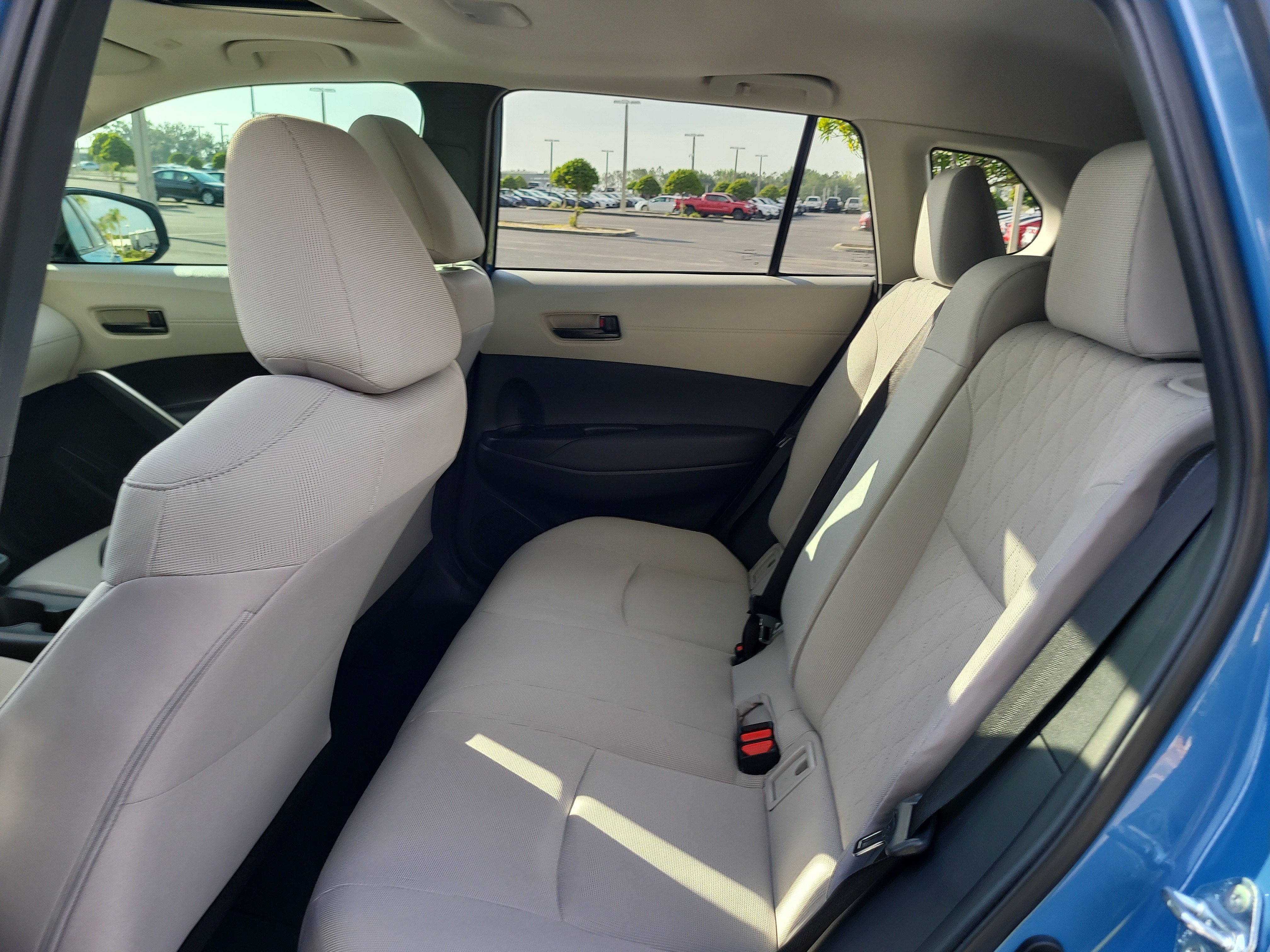 Used 2026 Toyota Corolla Cross LE w/ Moonroof Package FWD image 14