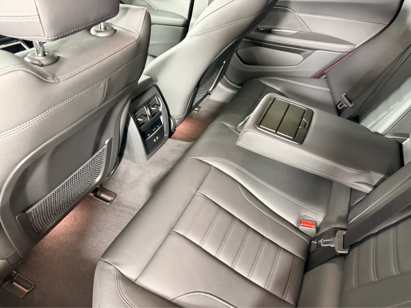 Certified 2023 BMW i4 eDrive35 w/ Premium Package image 16